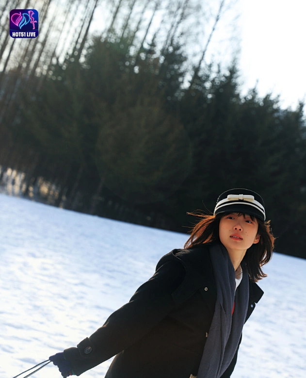 Yue Liang ,Hot51live