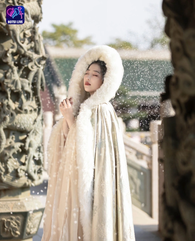 Shi Shi Ya,Hot51live