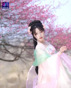 Jun Yin Lan,Hot51live