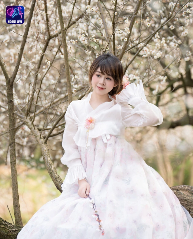 Xiao Fang,Hot51live